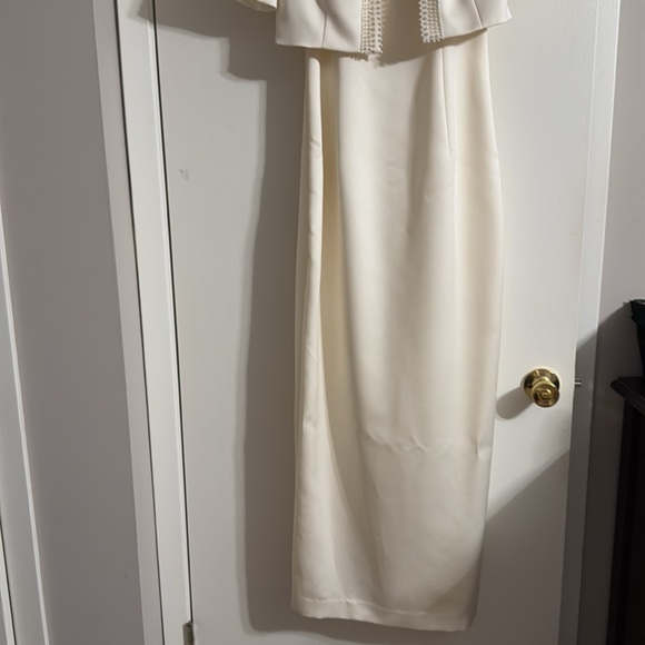 Cachet Cream Jacket and dress with Pearl Embellishments - Picture 2 of 5